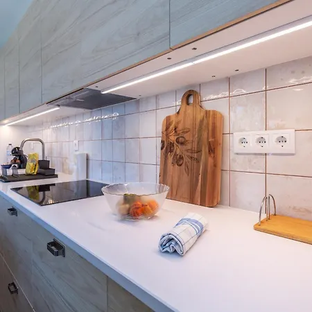 Beguest Blue Family * 卡斯凯什